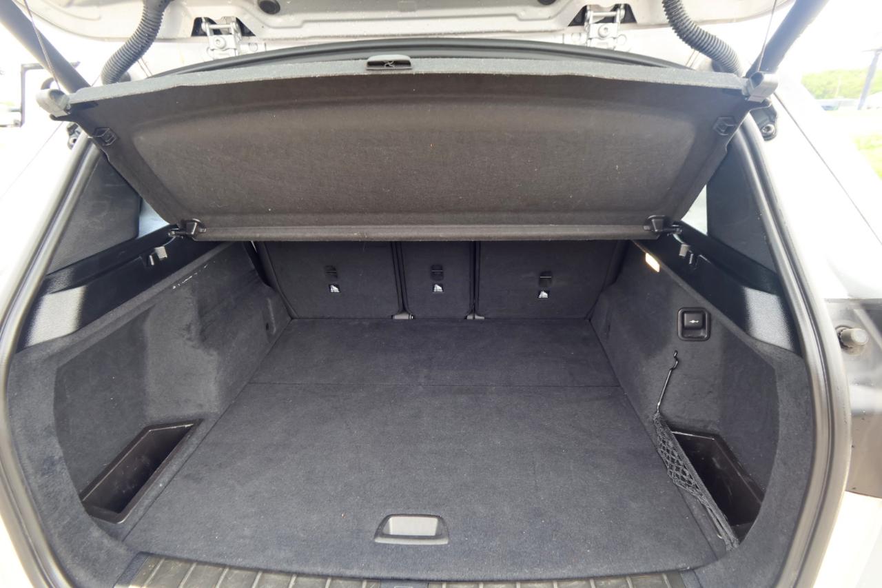 BMW X1 xDrive28i Sports Activity Vehicle 2021