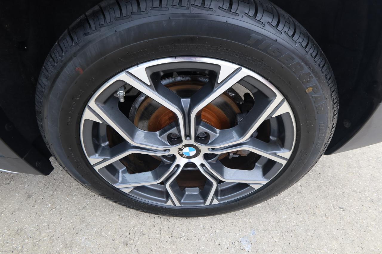 BMW X1 xDrive28i Sports Activity Vehicle 2021