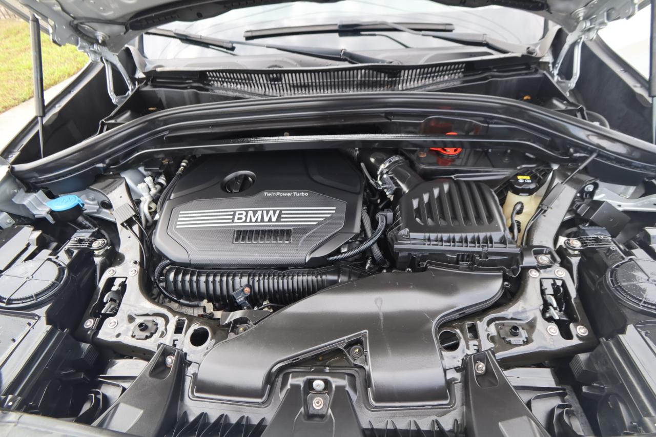 BMW X1 xDrive28i Sports Activity Vehicle 2021