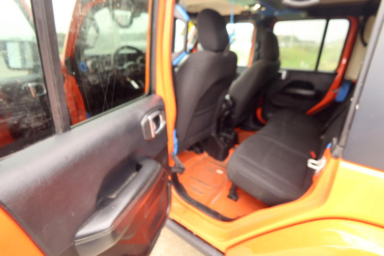 Jeep Wrangler Unlimited Sahara 4x4 2019