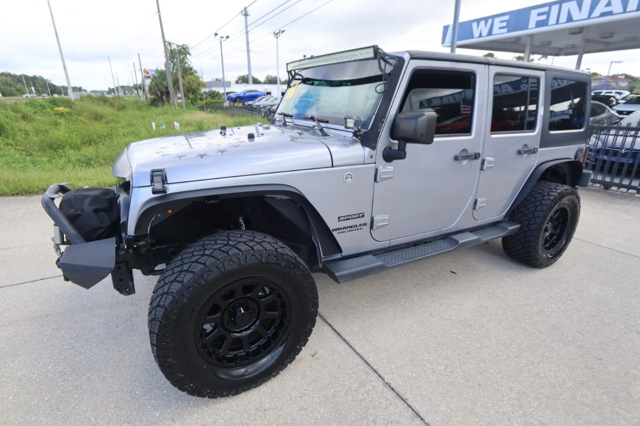 Jeep Wrangler Unlimited 4WD 4dr Sport 2016