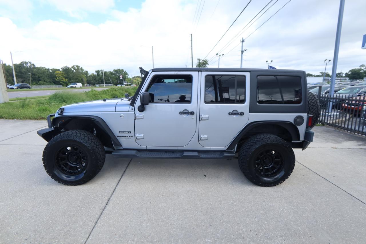 Jeep Wrangler Unlimited 4WD 4dr Sport 2016