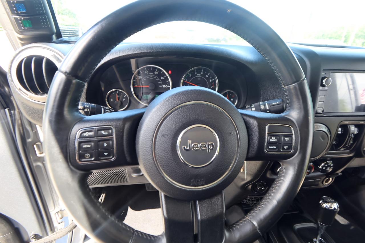 Jeep Wrangler Unlimited 4WD 4dr Sport 2016