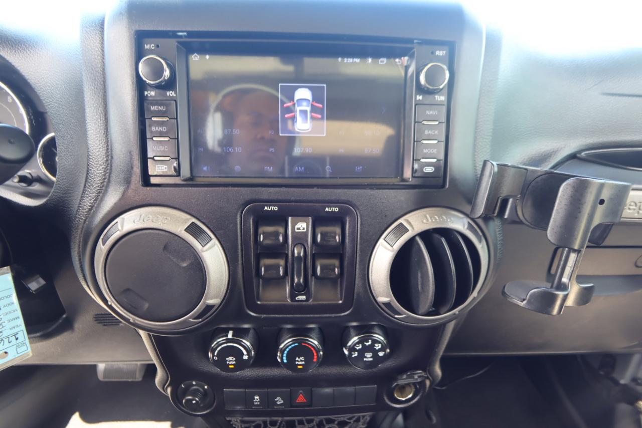 Jeep Wrangler Unlimited 4WD 4dr Sport 2016