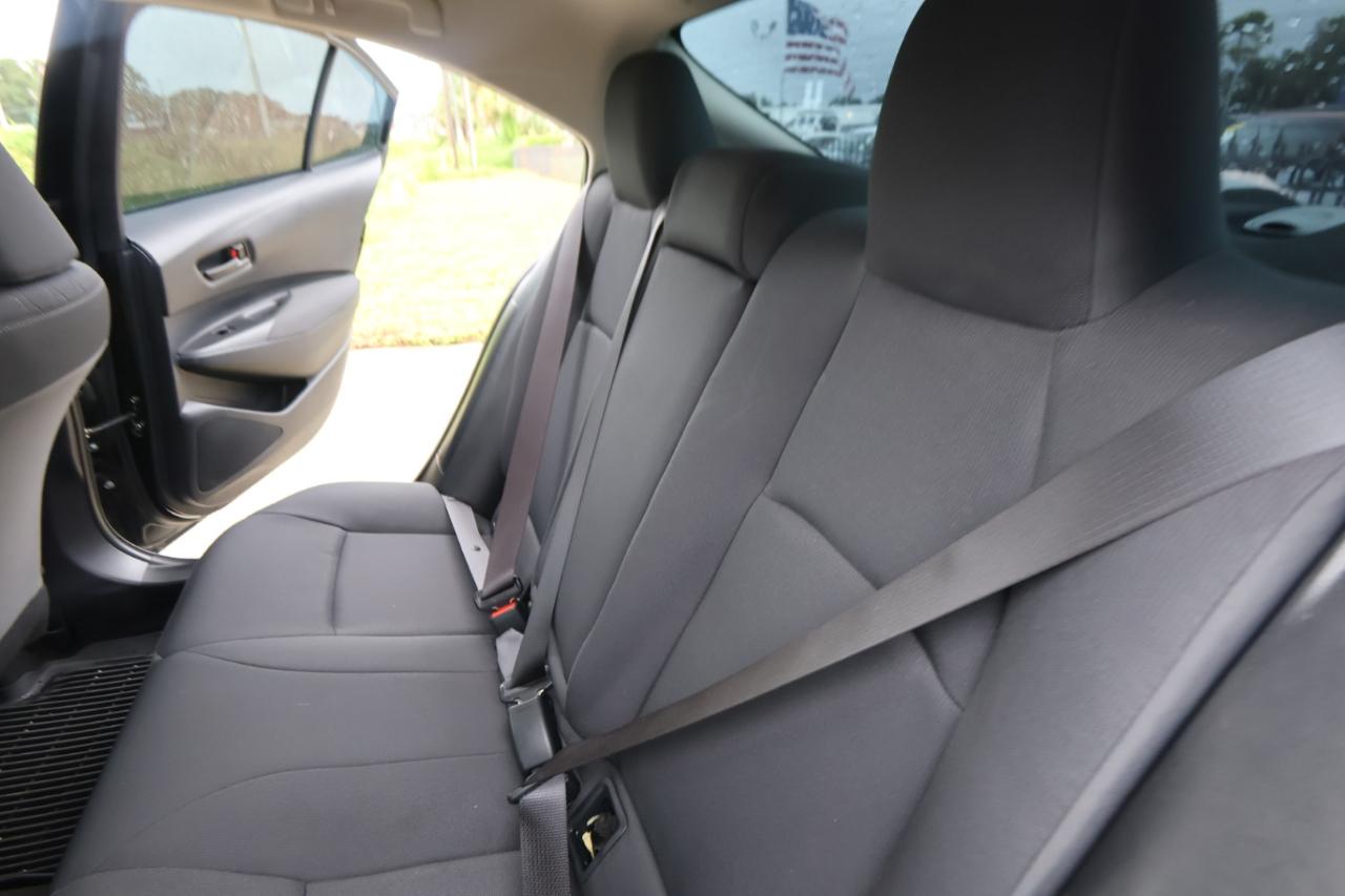 Toyota Corolla LE CVT (Natl) 2025