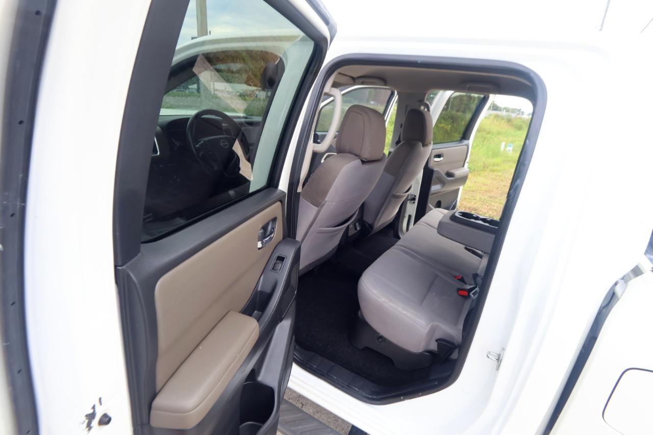 Nissan Frontier Crew Cab 4x2 SV Auto 2022