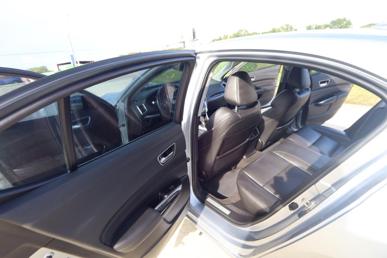 Acura TLX 2.4L FWD 2019