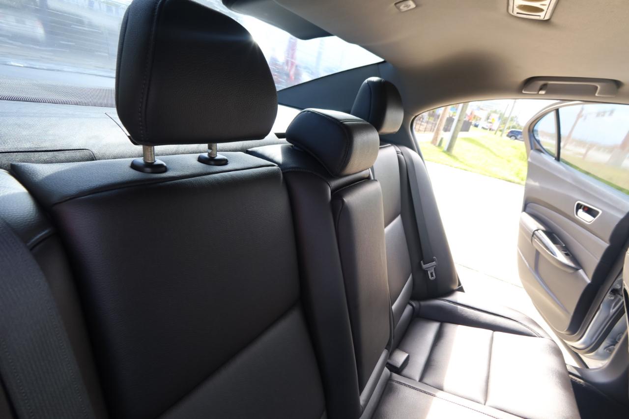 Acura TLX 2.4L FWD 2019