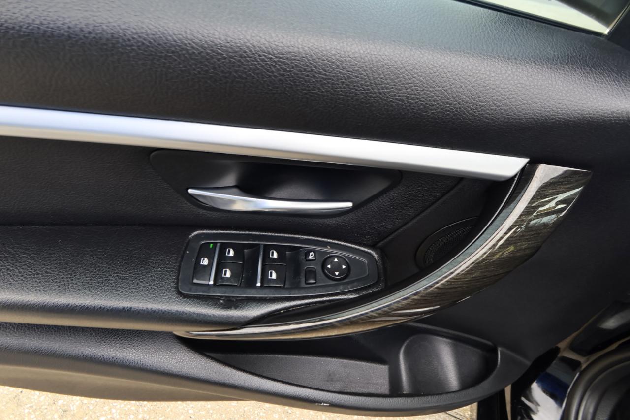 BMW 3 Series 330i Sedan 2018