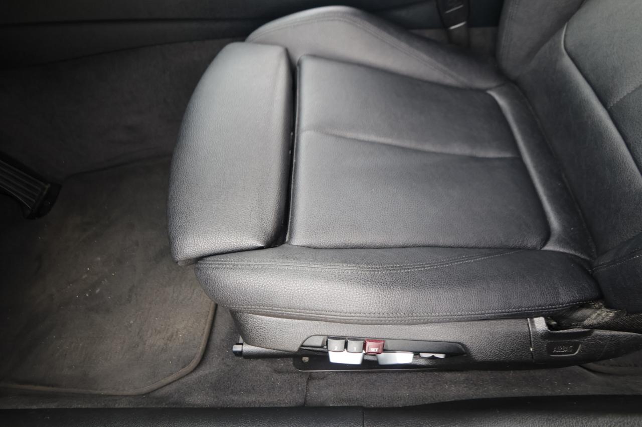 BMW 3 Series 330i Sedan 2018