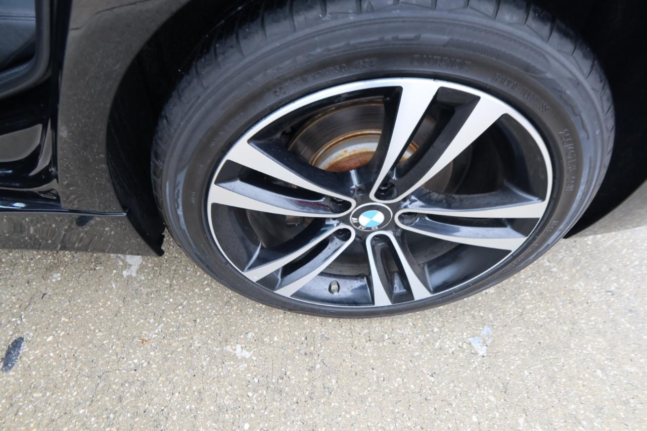 BMW 3 Series 330i Sedan 2018