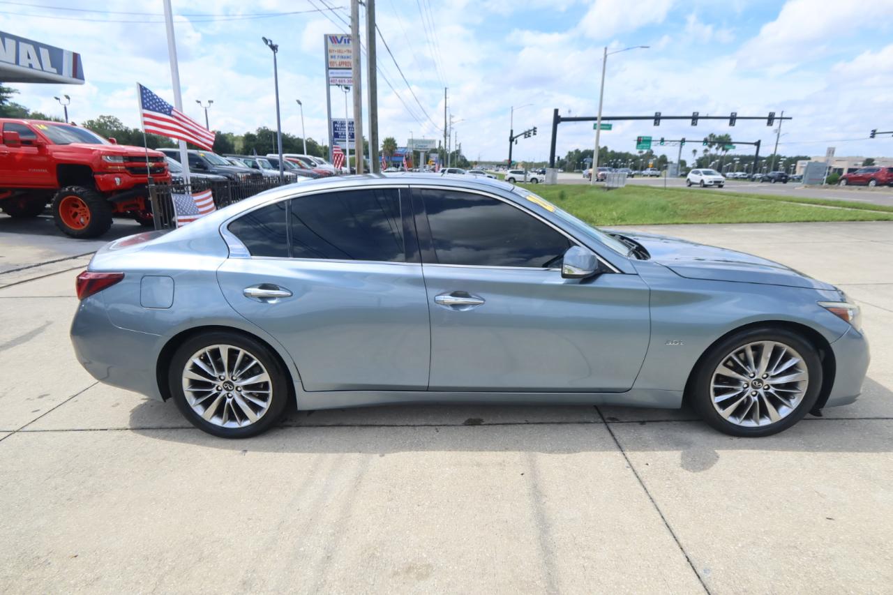 Infiniti Q50 3.0t LUXE RWD 2020