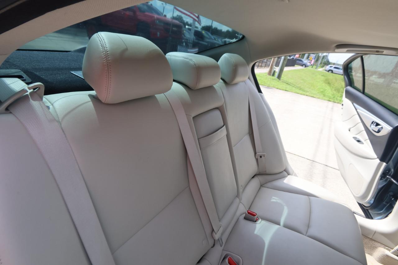 Infiniti Q50 3.0t LUXE RWD 2020