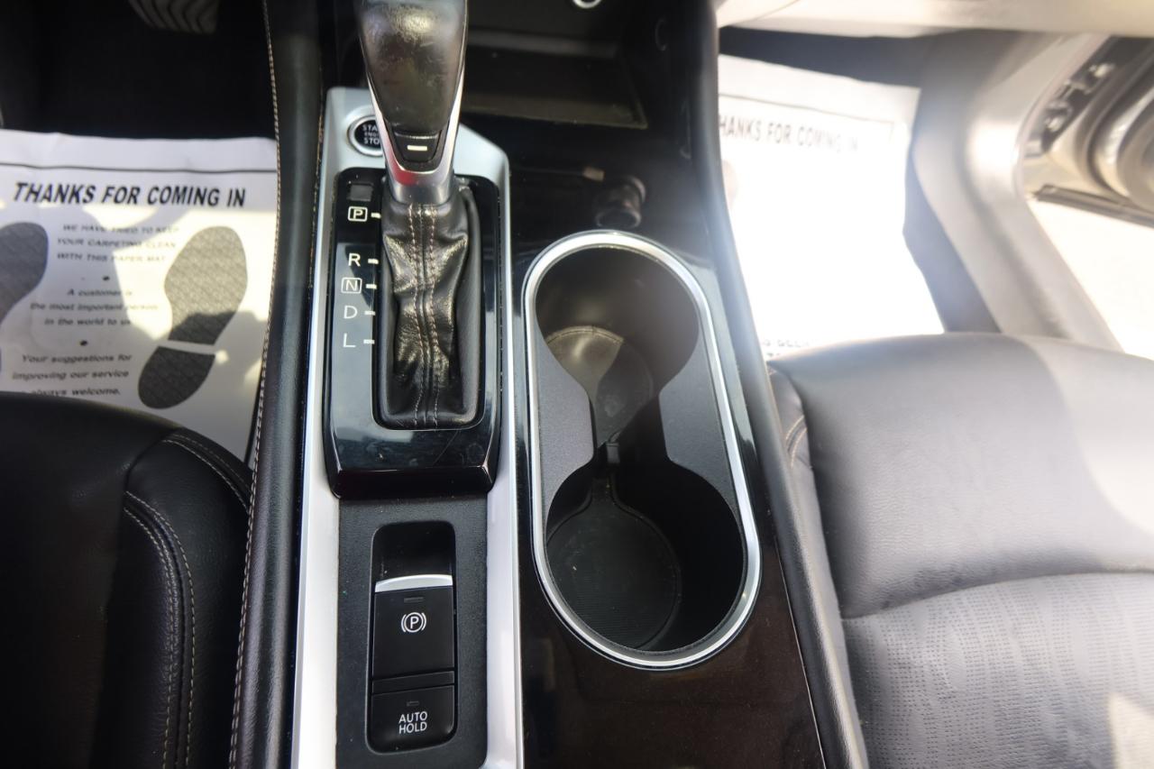 Nissan Altima 2.0 Platinum Sedan 2020