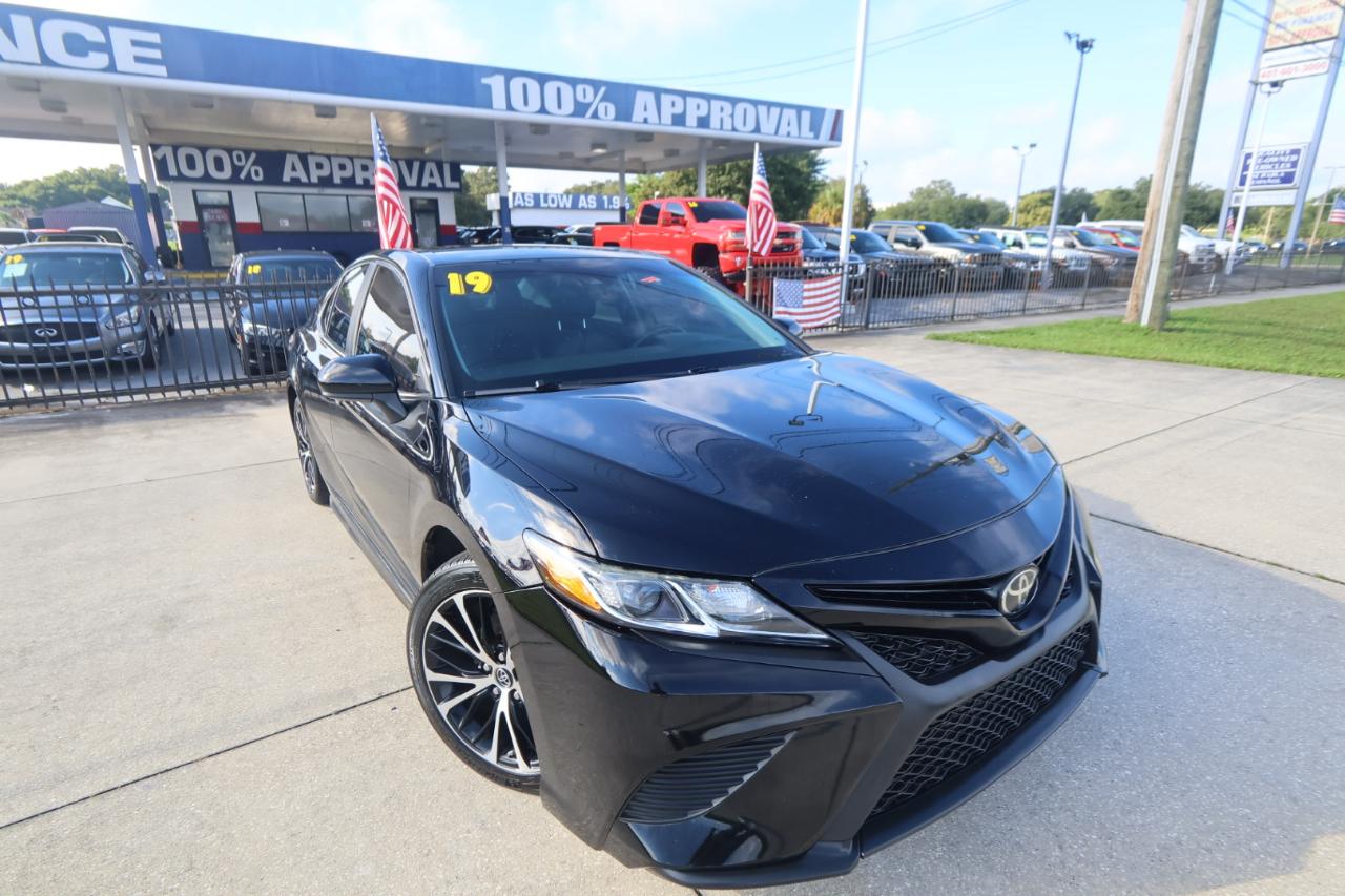 Toyota Camry SE 4D Sedan 2019