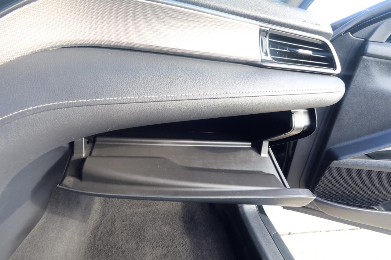 Toyota Camry SE 4D Sedan 2019