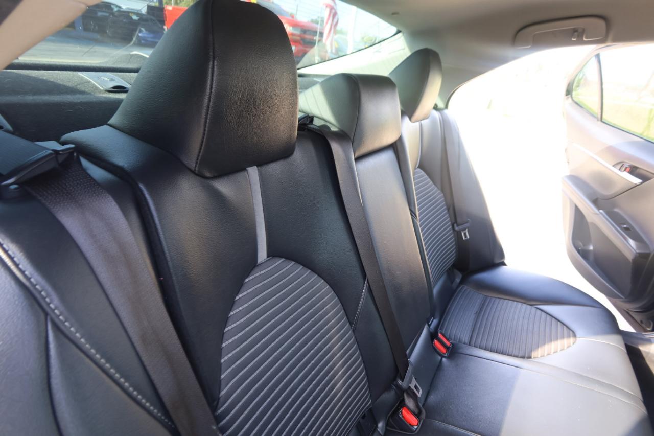 Toyota Camry SE 4D Sedan 2019