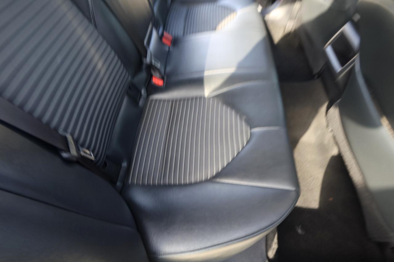 Toyota Camry SE 4D Sedan 2019