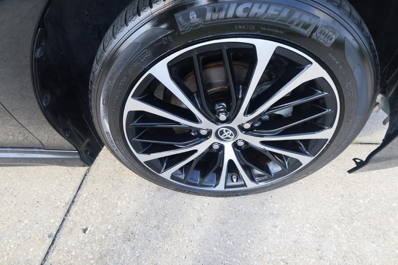 Toyota Camry SE 4D Sedan 2019