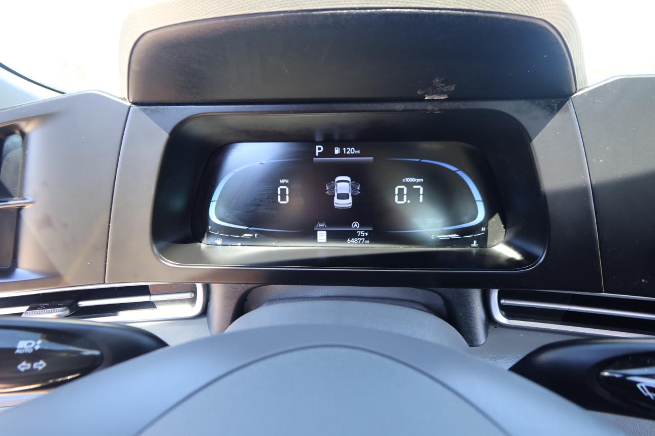 Hyundai Elantra SE IVT 2025