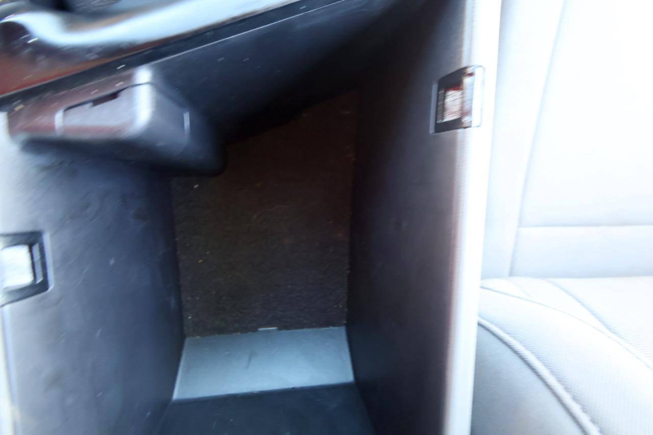 Hyundai Elantra SE IVT 2025