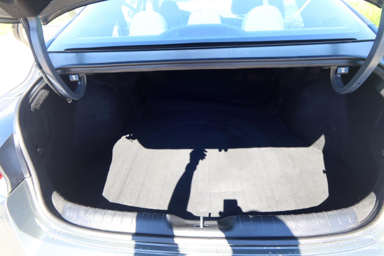 Hyundai Elantra SE IVT 2025