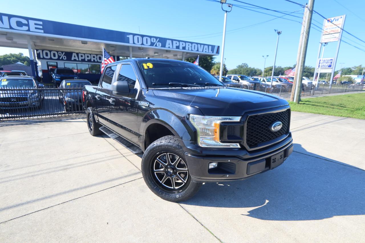 Ford F-150 XL 2WD SuperCrew 5.5' Box 2019