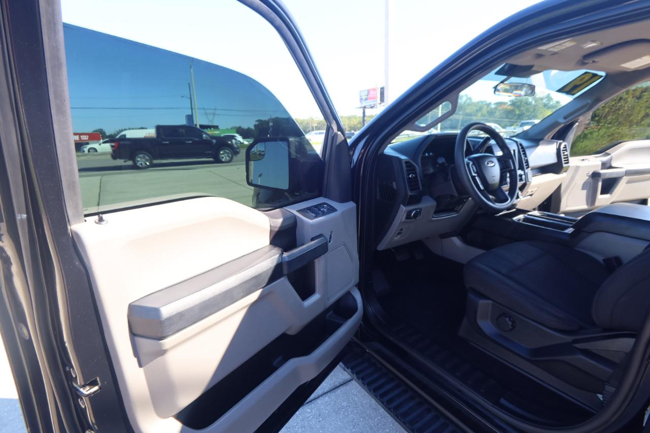 Ford F-150 XL 2WD SuperCrew 5.5' Box 2019