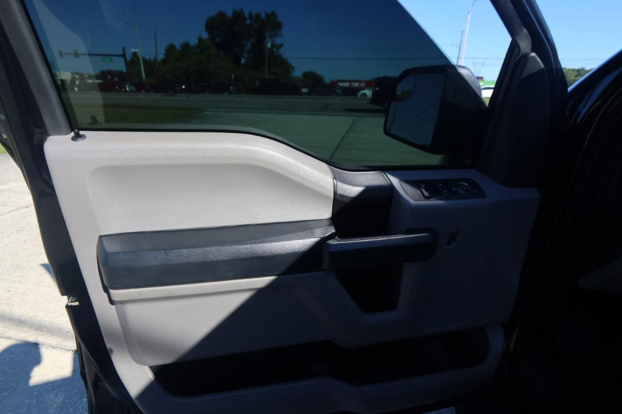 Ford F-150 XL 2WD SuperCrew 5.5' Box 2019