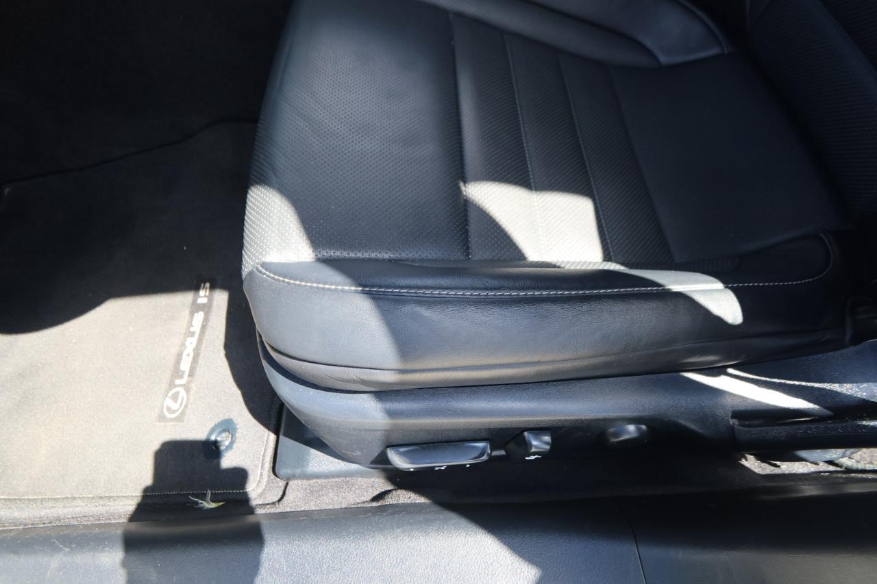 Lexus IS IS 350 RWD 2017