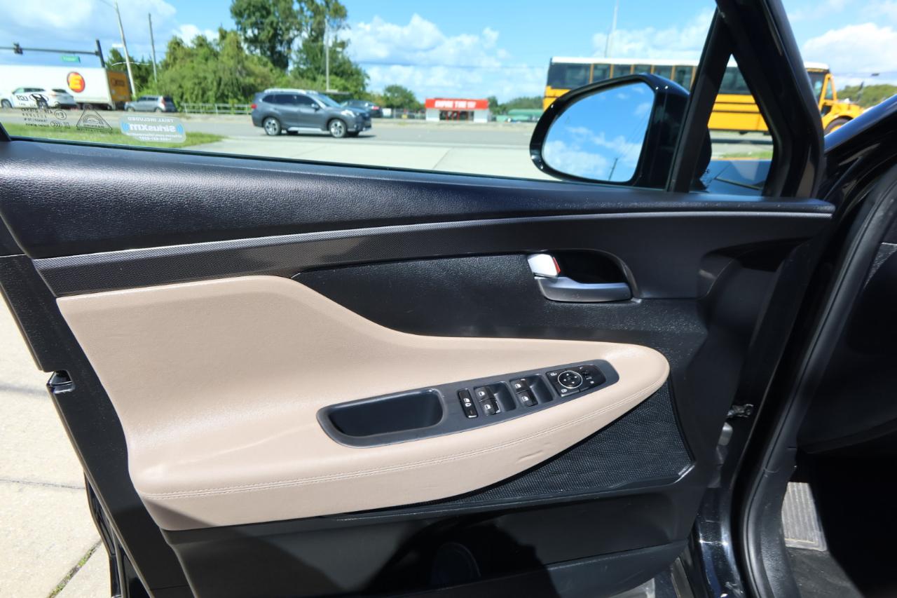 Hyundai Santa Fe SEL AWD 2022