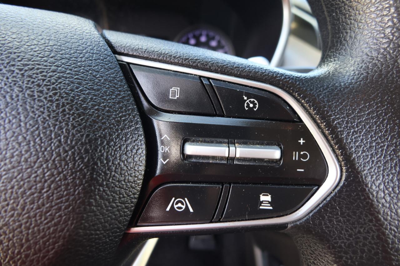 Hyundai Santa Fe SEL AWD 2022