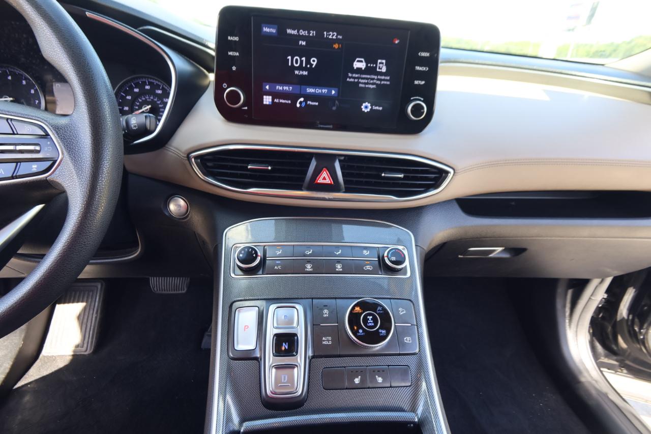 Hyundai Santa Fe SEL AWD 2022