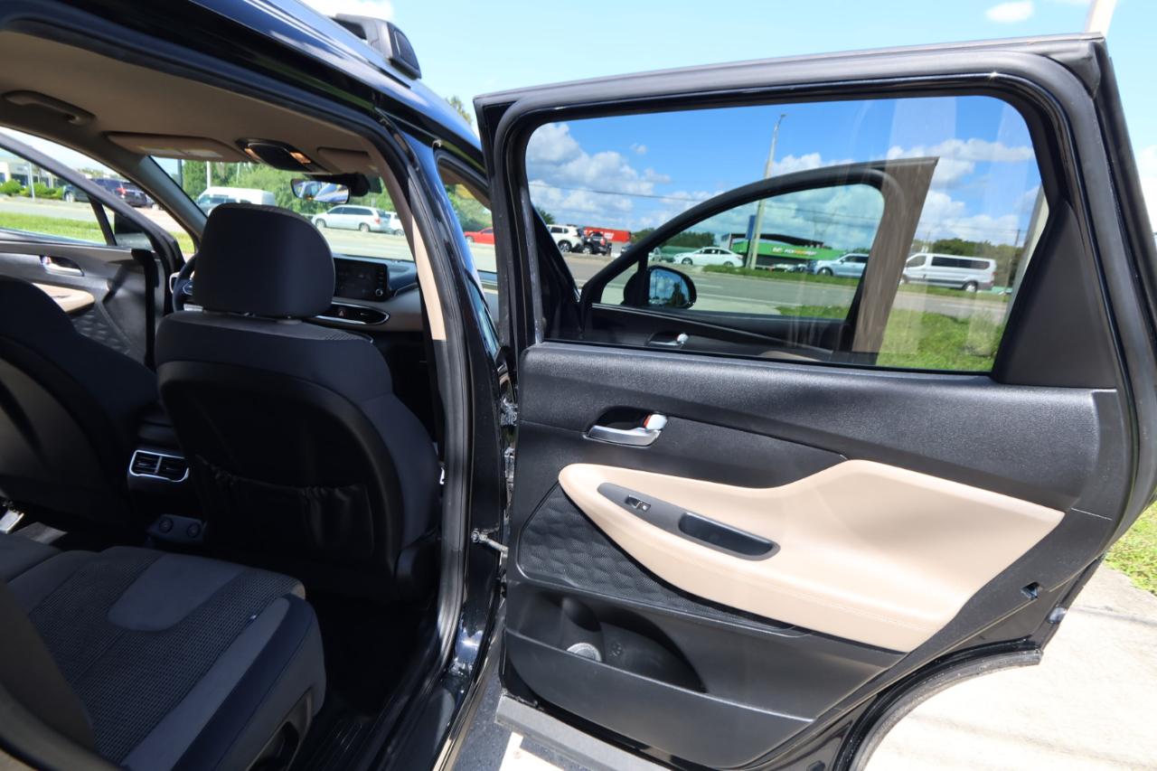 Hyundai Santa Fe SEL AWD 2022