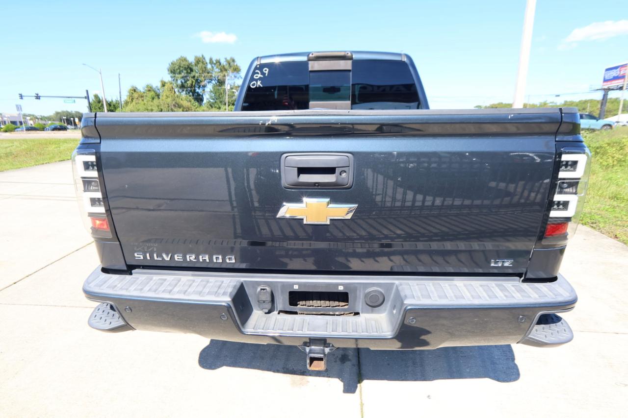 Chevrolet Silverado 1500 4WD Crew Cab 143.5" LTZ w/2LZ 2017