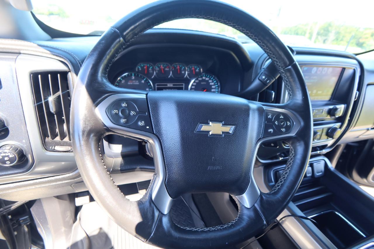 Chevrolet Silverado 1500 4WD Crew Cab 143.5" LTZ w/2LZ 2017