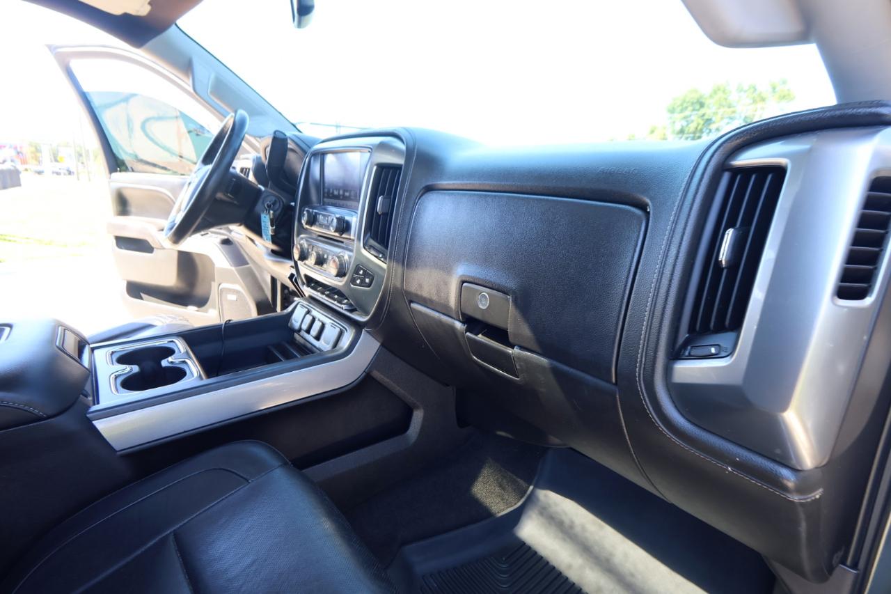Chevrolet Silverado 1500 4WD Crew Cab 143.5" LTZ w/2LZ 2017