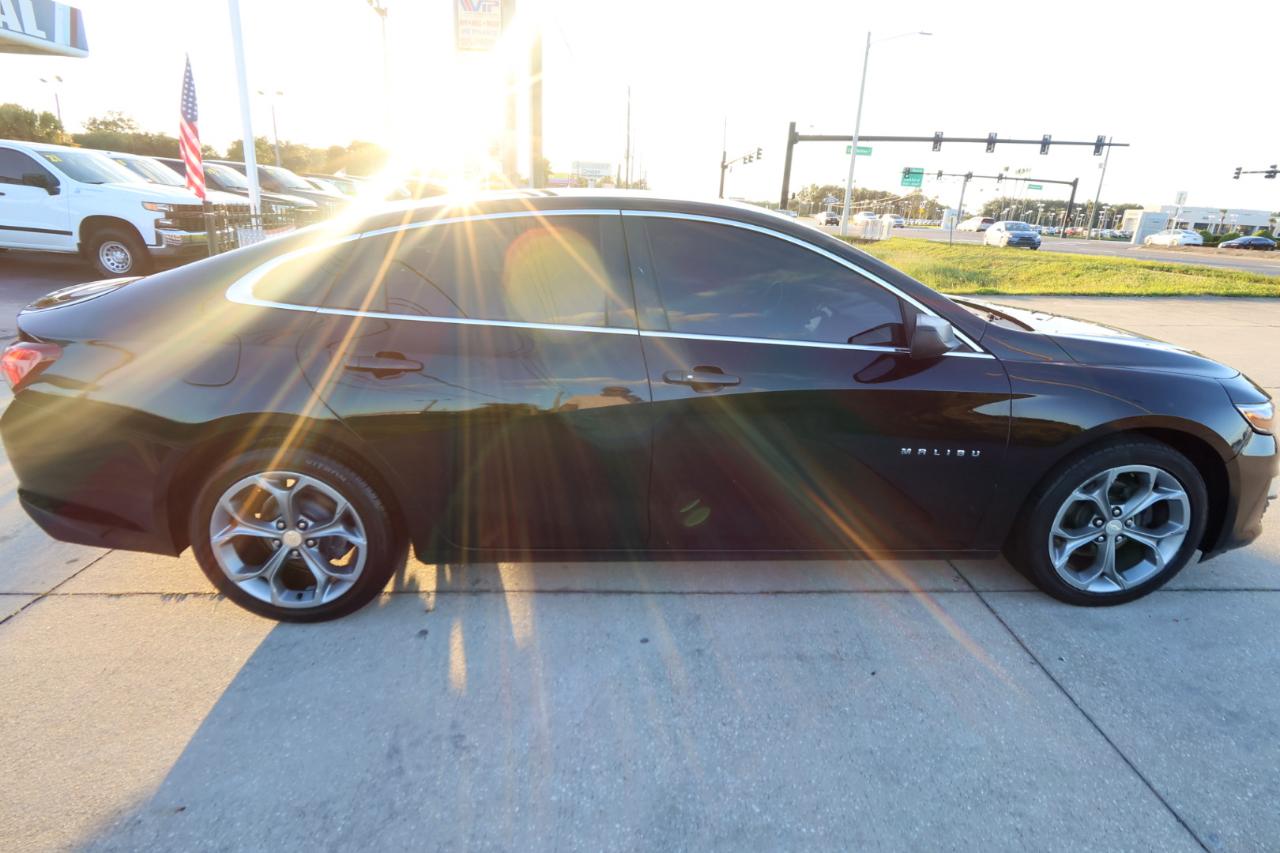Chevrolet Malibu 4dr Sdn LT 2020