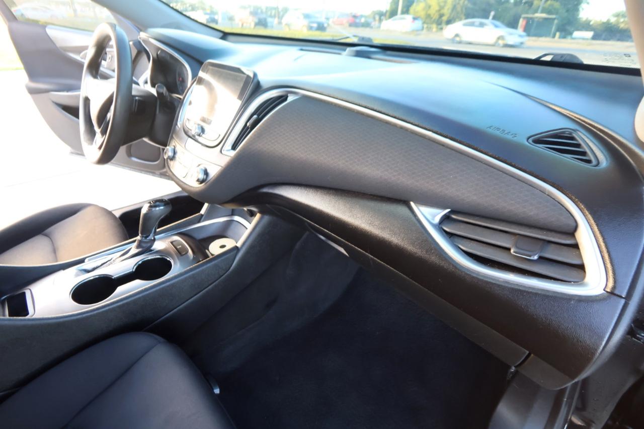 Chevrolet Malibu 4dr Sdn LT 2020