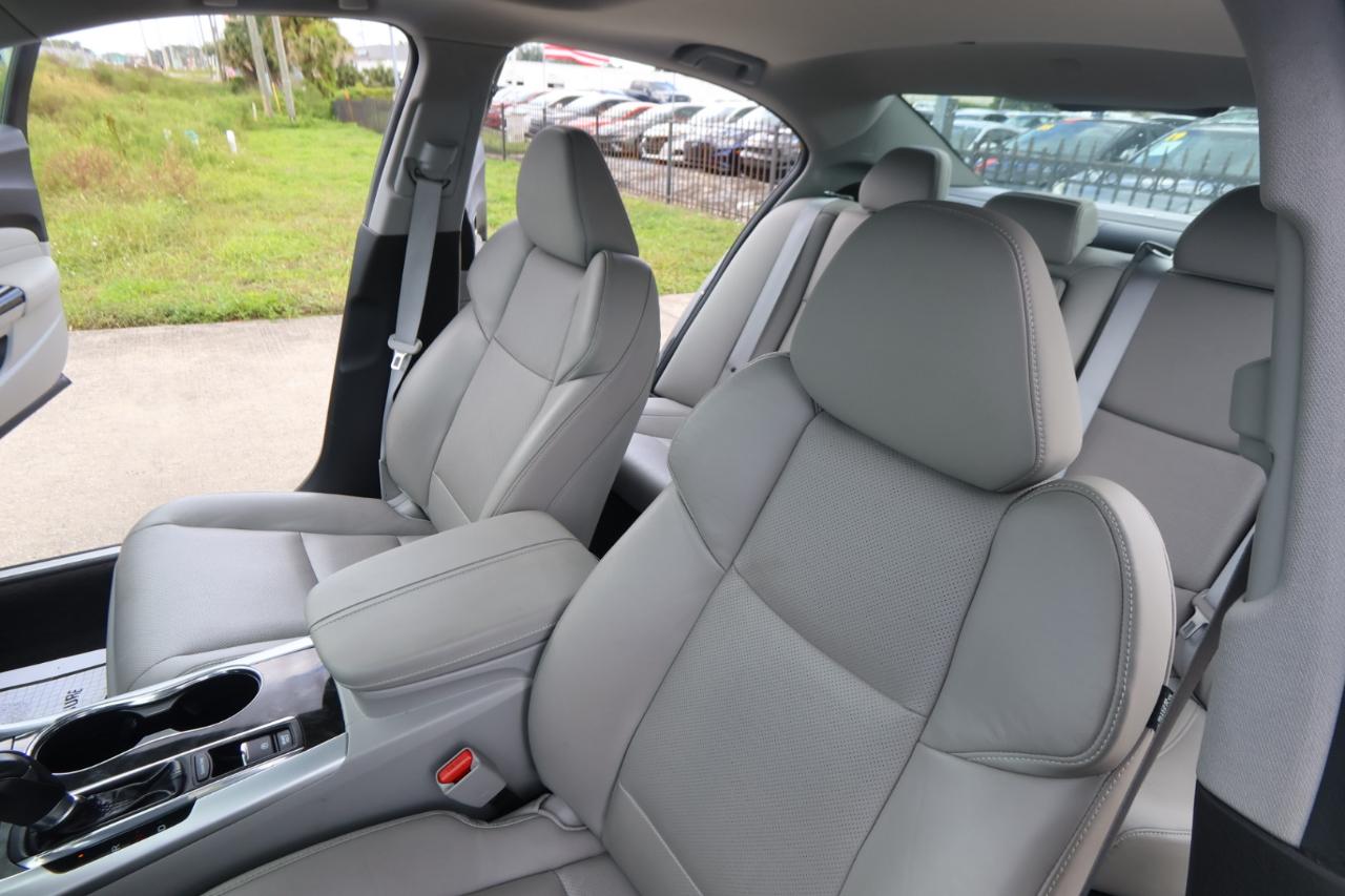 Acura TLX 2.4L FWD w/Technology Pkg 2018