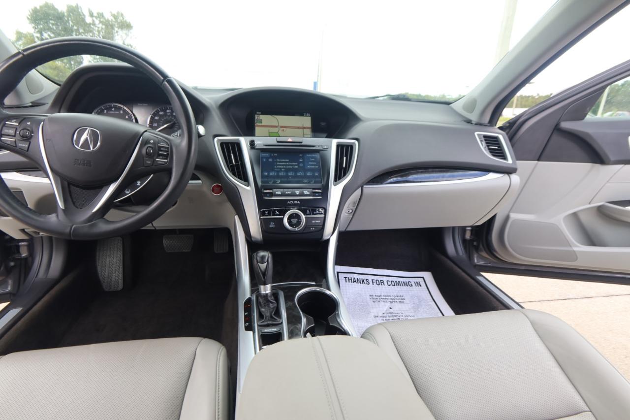 Acura TLX 2.4L FWD w/Technology Pkg 2018
