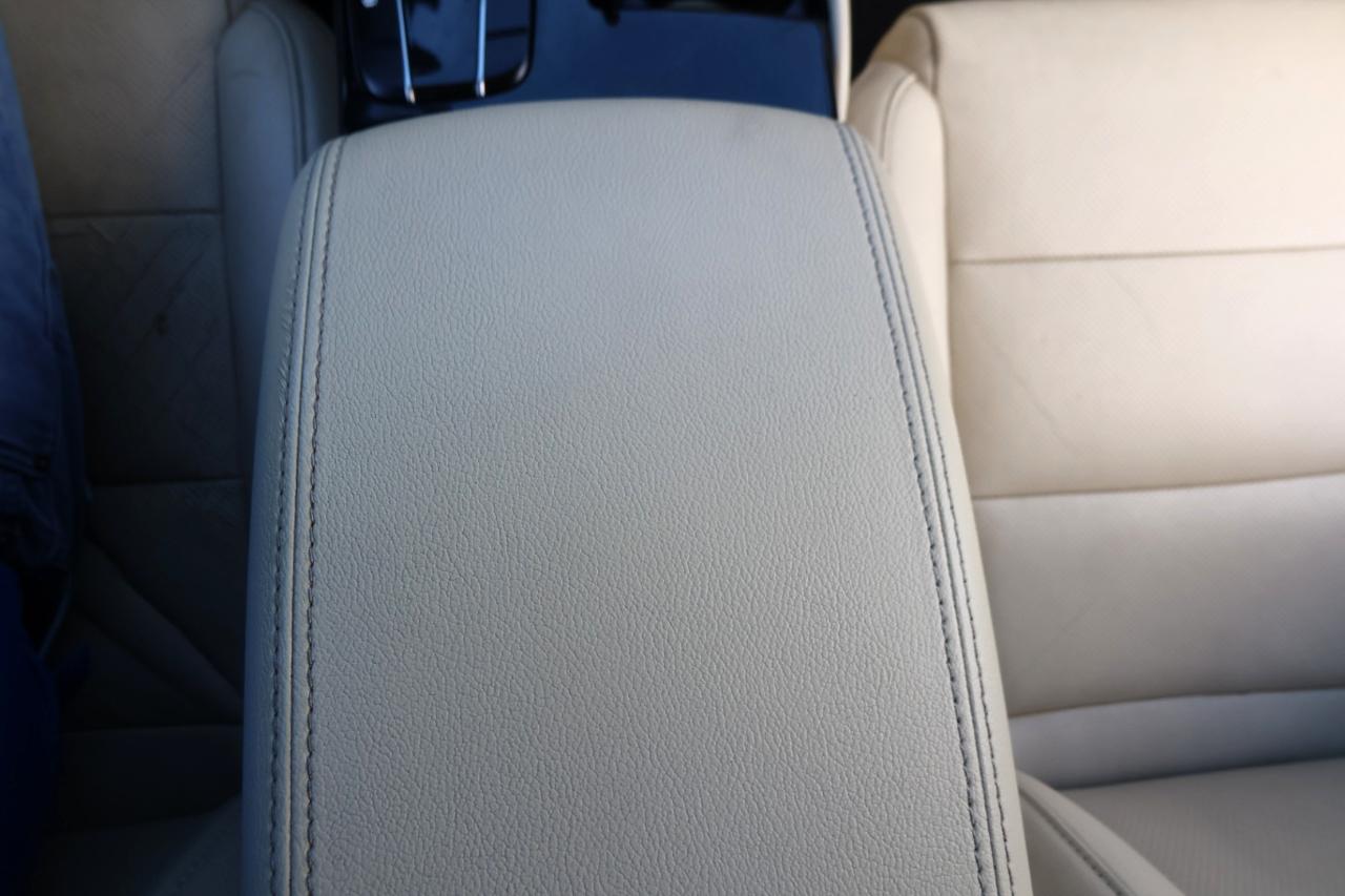 Kia Cadenza Premium Sedan 2018