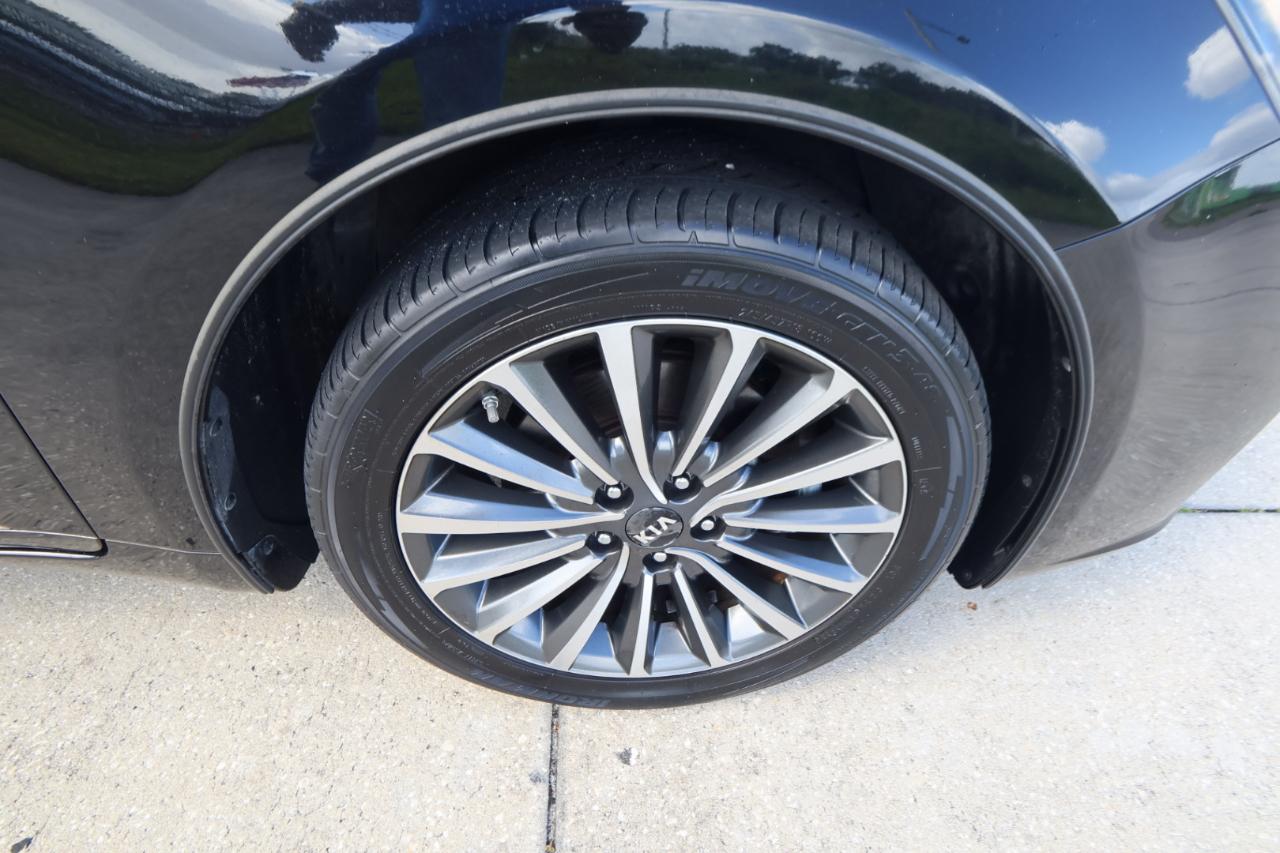 Kia Cadenza Premium Sedan 2018