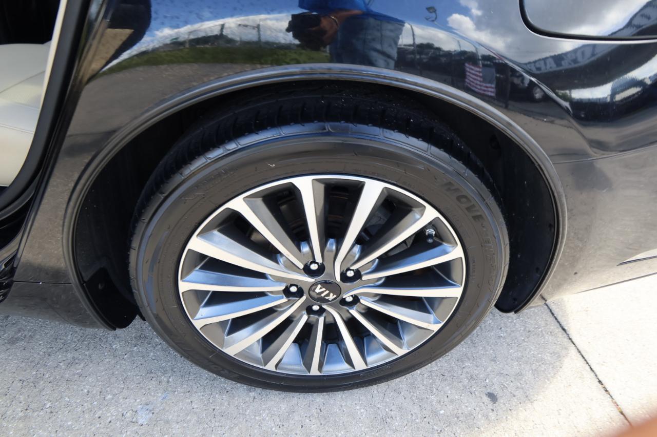 Kia Cadenza Premium Sedan 2018