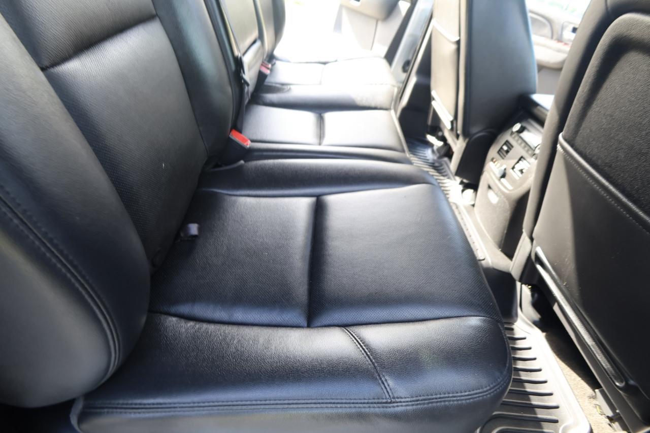 Chevrolet Avalanche 4WD Crew Cab LTZ 2013