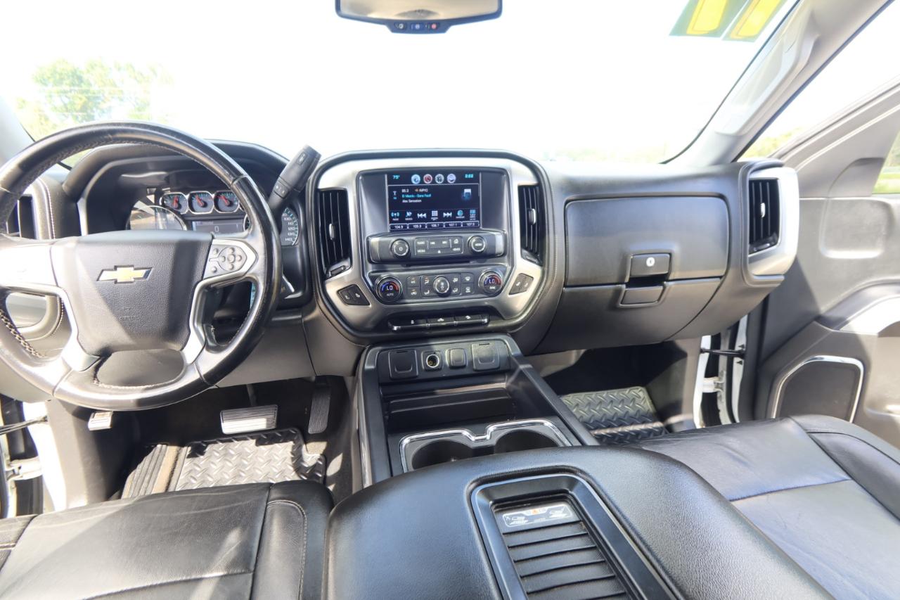 Chevrolet Silverado 1500 4WD Crew Cab 143.5" LTZ w/2LZ 2017