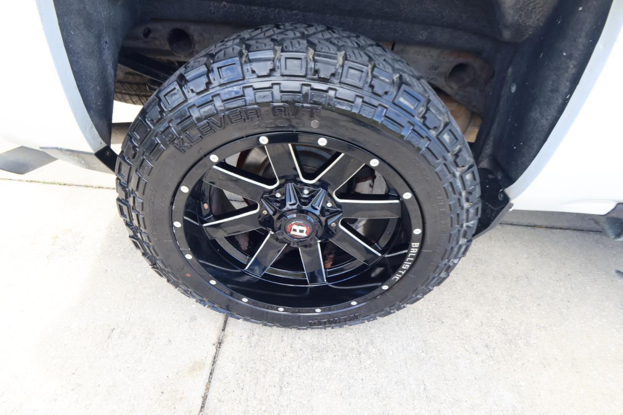 Chevrolet Silverado 1500 4WD Crew Cab 143.5" LTZ w/2LZ 2017