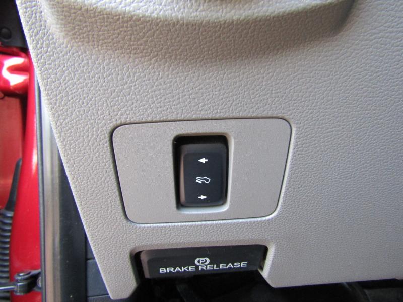 Ford F-250 SD XLT Crew Cab 4WD 2017 Ford F-250 SD XLT Crew Cab 4WD 2017