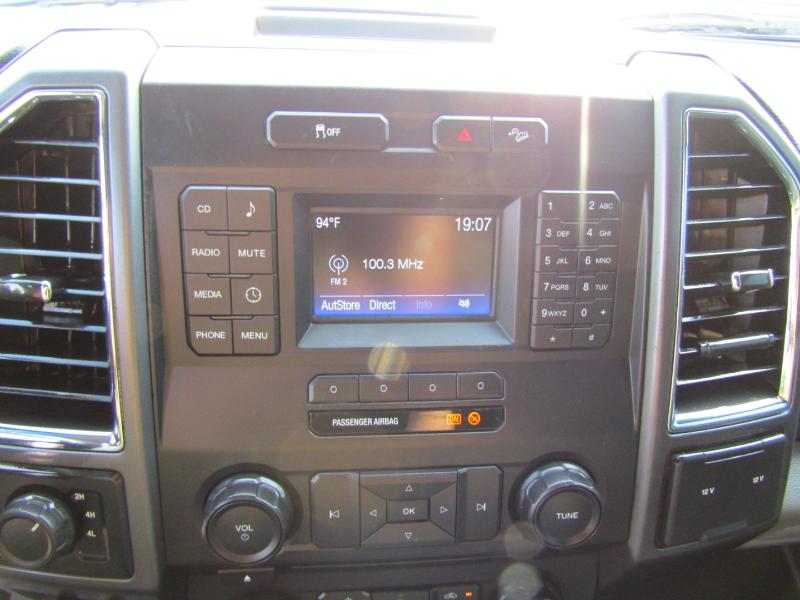 Ford F-250 SD XLT Crew Cab 4WD 2017 Ford F-250 SD XLT Crew Cab 4WD 2017