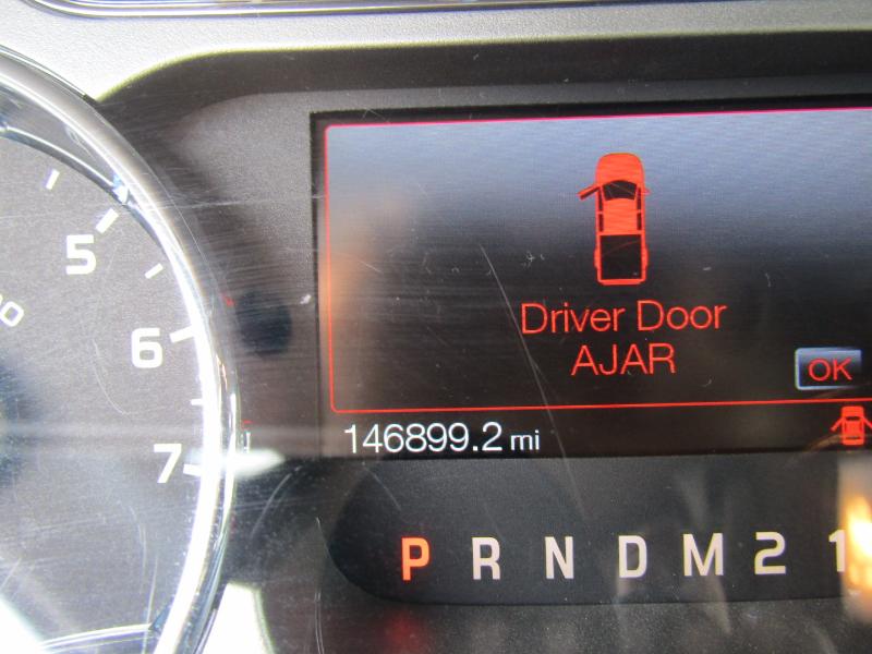 Ford F-150 Platinum SuperCrew 5.5-ft. Bed 4WD 2012 Ford F-150 Platinum SuperCrew 5.5-ft. Bed 4WD 2012